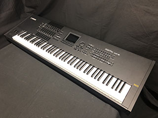 YAMAHA_MOTIF ES8
